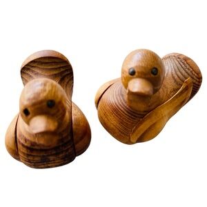 Wooden Ducklings, Set of 2 (G479)